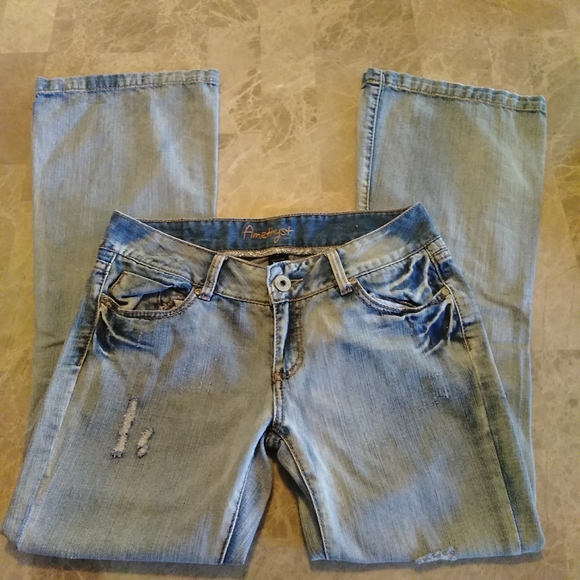Amethyst Jeans Denim - Amethyst 🌻 distressed flare jeans